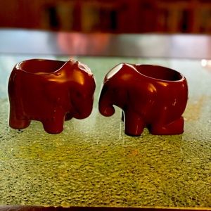 Set of 2 elephant candle holders